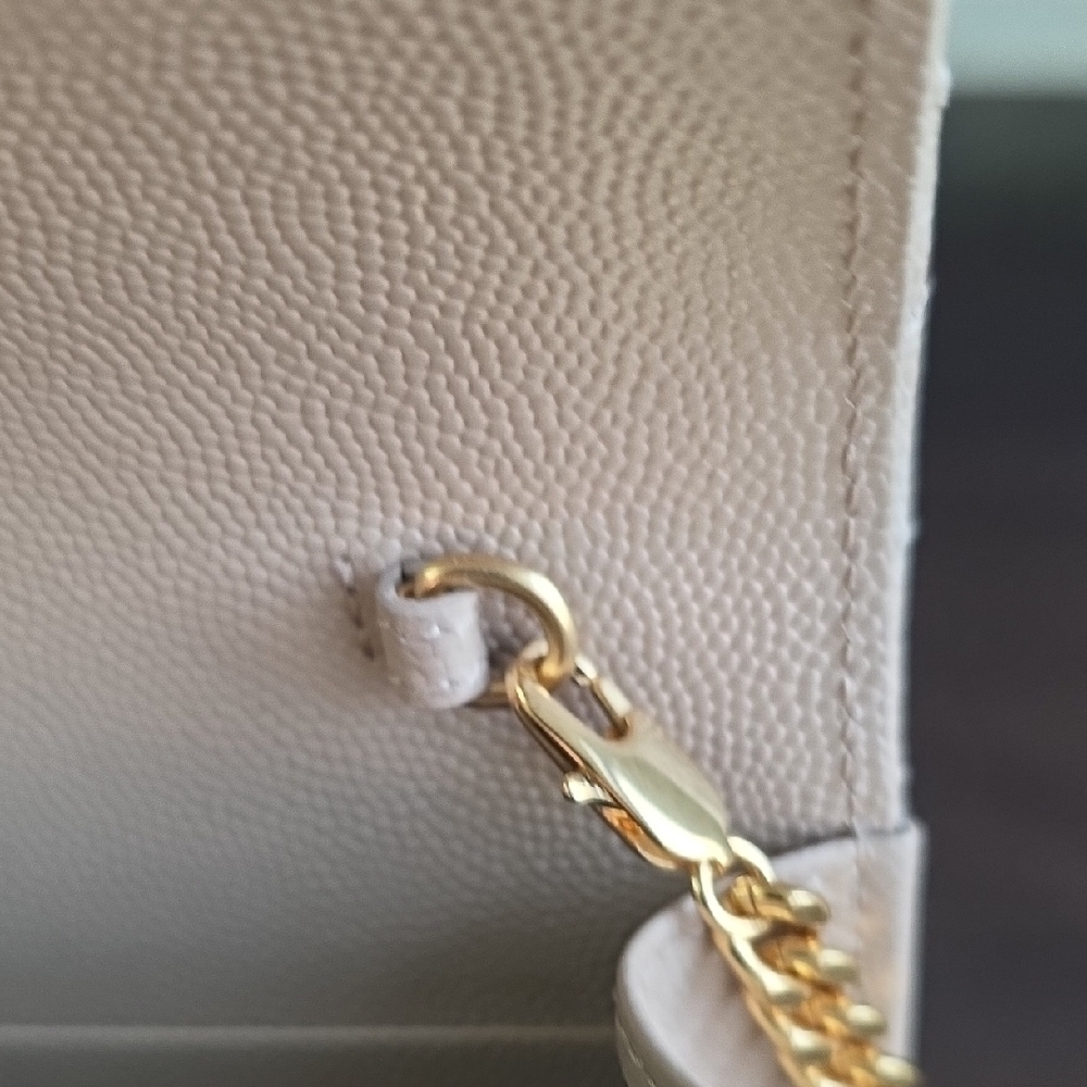 Yves Saint Laurent Cream Quilted Crossbody with Gold Chain - Picture 10 of 16